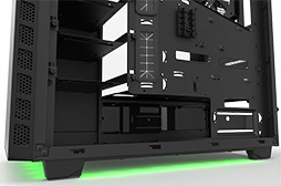 #006Υͥ/RazerޡPCƽץ򳫻ϡ1ƤNZXTΥߥɥ륿PCH440 - Designed by Razer