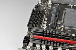 #016Υͥ/AMD FXбASUSޡޥܡɡCrosshair V Formulaפ򳵴ѤƤߤ