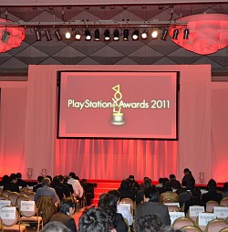 #002Υͥ/PSP֥󥹥ϥ󥿡ݡ֥ 3rdפȥɥץץʥץ饤ɤޡPlayStation Awards 2011׼޺ʤޤȤƾҲ 