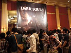 #004Υͥ/TGS 2011ϡARMORED CORE VפȡDARK SOULSפθݡȡȯ䤬DARK SOULSΥץǥ塼饳ȤäƤ