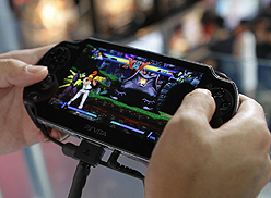 #010Υͥ/TGS 2011PS VitaǡULTIMATE MARVEL VS. CAPCOM 3פץ쥤ӵǤ´ʤڲʥץ쥤եǤȤˤڤ