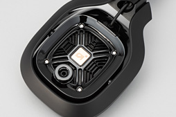  No.020Υͥ / ASTRO A40 TR Gaming HeadsetMixAmp Pro TRץեȥץåƻԾ2015ǯȯΡȿʡɤϡ2018ǯǤѤΤ